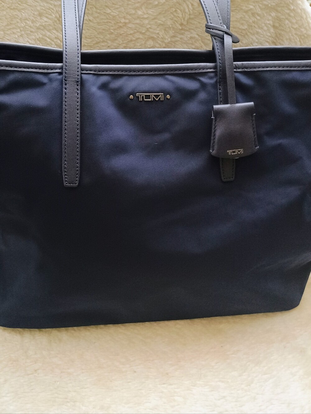 Tumi Voyageur Everyday Nylon Tote Bag - Navy Blue / Indigo